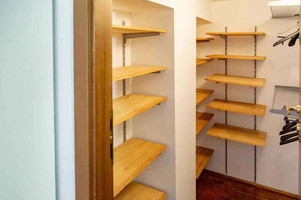2 Min Da Porta Genova - Elegante Bilocale Lejlighed Milano Eksteriør billede