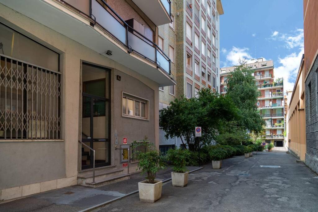 2 Min Da Porta Genova - Elegante Bilocale Lejlighed Milano Eksteriør billede